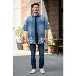 NWT VonDutch Men's denim short sleeve, snap-down shirt, XL